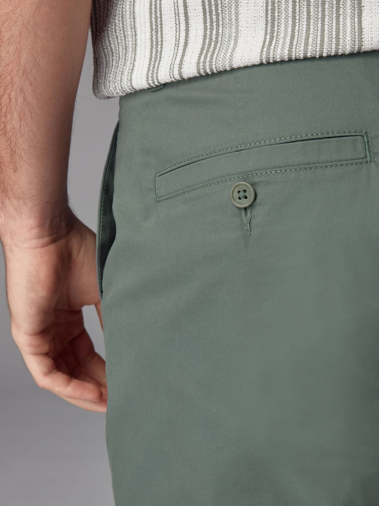 Saliegroen lichtgewicht - Slim Fit - Chinoshort met stretch - Image 4 of 9