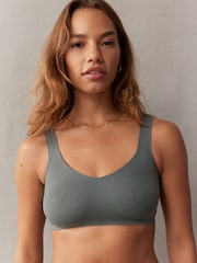 self. Green V-Neckline Smoothing Crop Bra - Image 2 of 8