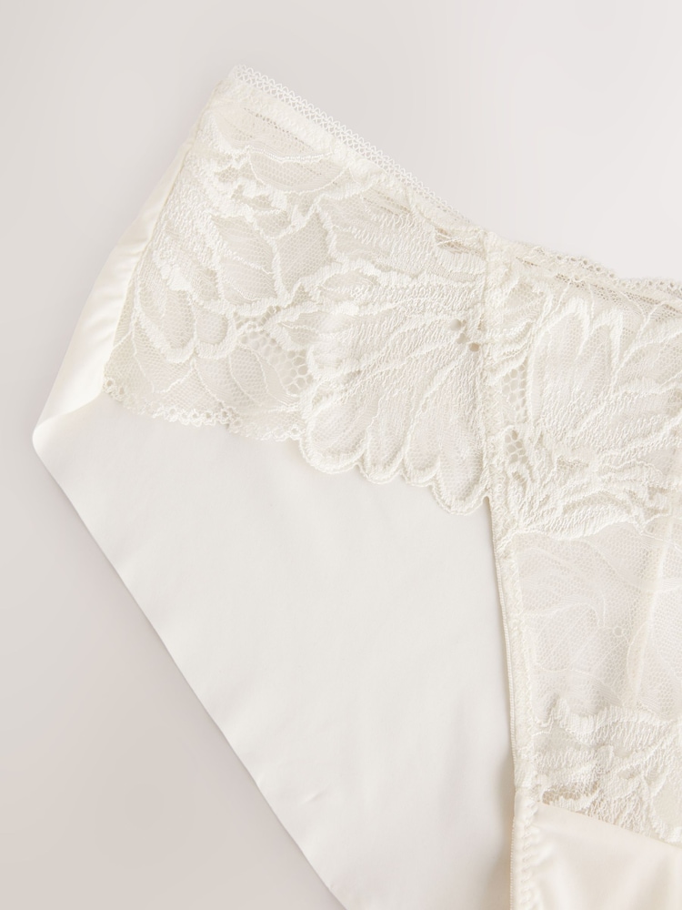 Crème - Culotte Dentelle Et Microfibre - Image 9 of 9