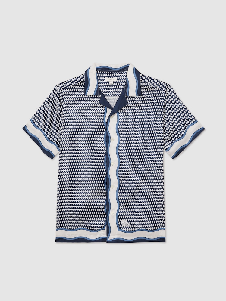 Reiss White/Navy Oe Vanpelt Geometric-Print Cuban-Collar Shirt - Image 2 of 5 Reiss White/Navy Oe Vanpelt Geometric-Print Cuban-Collar Shirt - Image 2 of 5