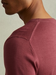 Reiss Cherry Pink Wessex Merino Wool Crew Neck Jumper - Image 2 of 4