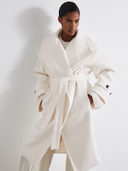 Creme - Casaco Reiss Evelyn Atelier de lã e caxemira com costura invisível - Imagem 3 de 7