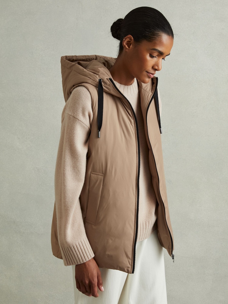 Reiss Farley Padded с капюшоном Gilet - Изображение 1 из 6