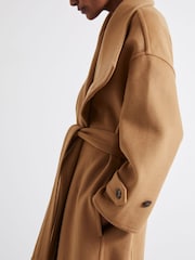 Reiss Camel Evelyn Atelier Blindseam Wool and Cashmere Coat - Image 3 of 6