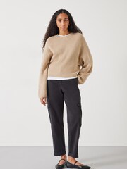 Hush Tamar Raglan-Pullover aus geripptem Strick mit Rundhalsausschnitt - Bild 1 von 5