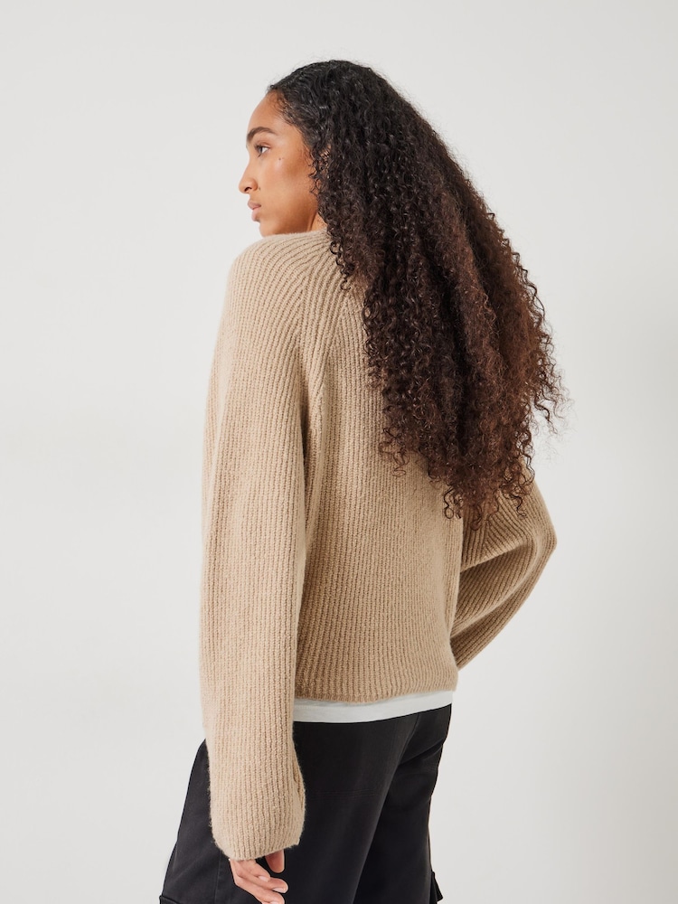Hush Tamar Raglan-Pullover aus geripptem Strick mit Rundhalsausschnitt - Bild 2 von 5 Hush Tamar Raglan-Pullover aus geripptem Strick mit Rundhalsausschnitt - Bild 2 von 5