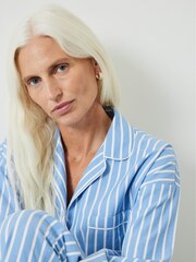 Hush – Amita – Pyjama aus gebürsteter Baumwollmischung - Bild 4 von 5