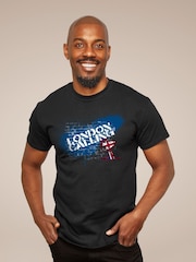 All + Every Black Peanuts Snoopy London Calling Mens 100% Cotton T-Shirt - Image 1 of 3