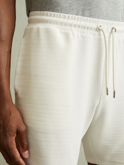 Reiss Off White Amarillo Textured Drawstring Shorts - Image 3 of 5