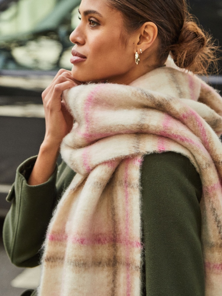 Lipsy Cream Check Super Soft Brushed Oversized Scarf - Image 3 of 4