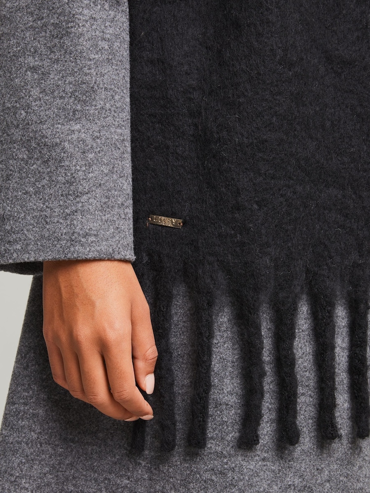 Lipsy Black Super Soft Brushed Oversized Scarf - Image 3 of 4