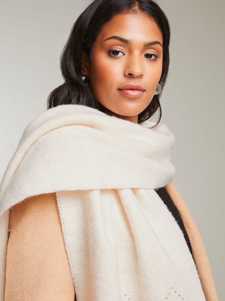Lipsy Cream Embellished Cosy Embellished Argyle Brushed Scarf - Image 4 of 4 Lipsy Cream Embellished Cosy Embellished Argyle Brushed Scarf - Image 4 of 4