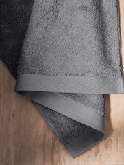 Charcoal Grey Luxury Spa Collection Luxe 100% Cotton Towel - Image 5 of 5