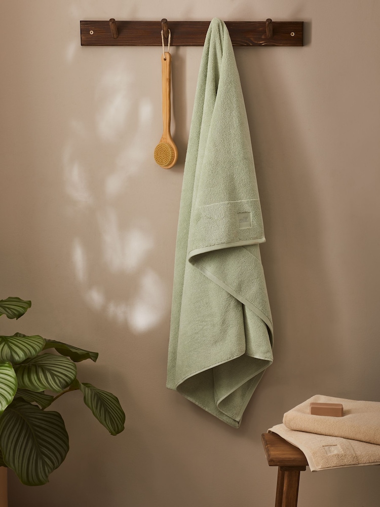 self. Green Supersoft Towel 100% Cotton - Image 2 of 2