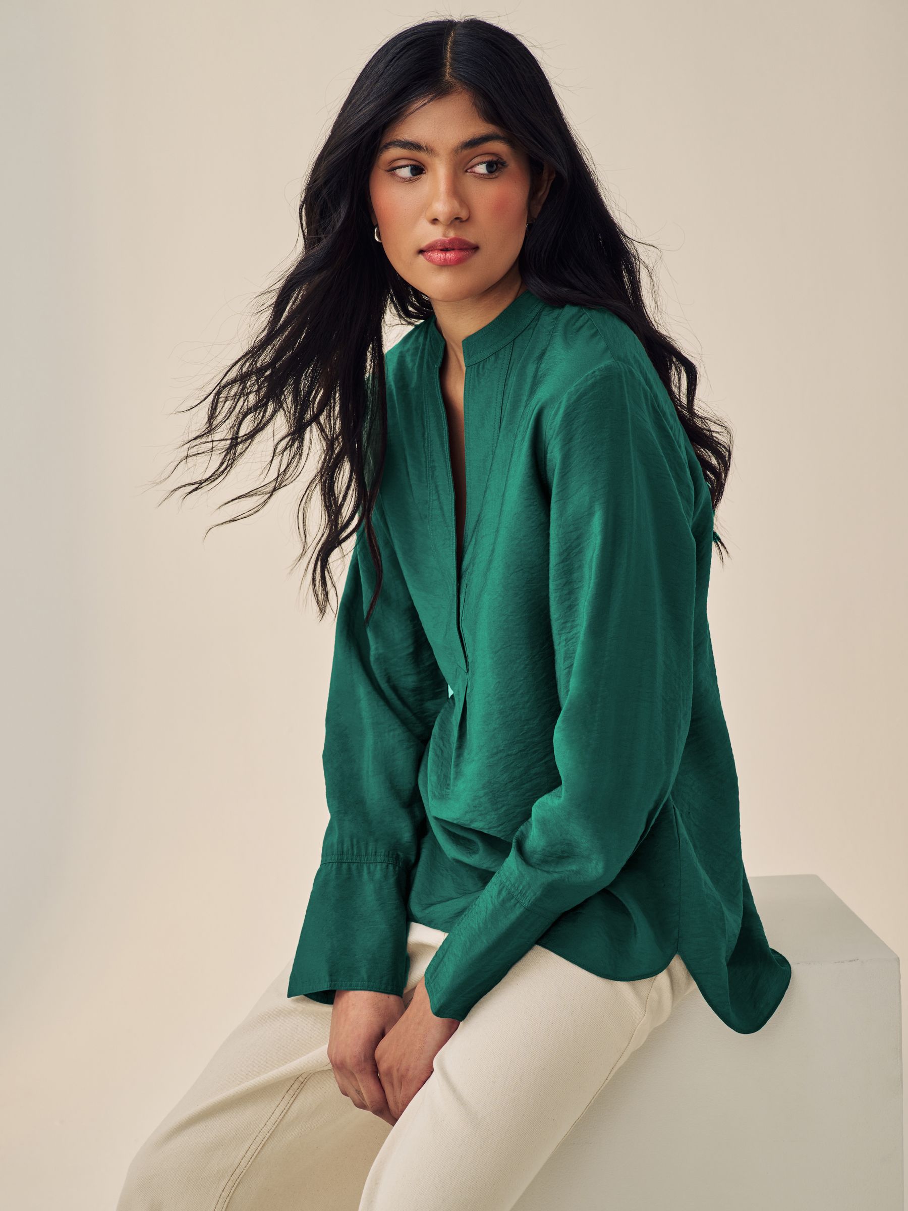 Buy Emerald Green Long Sleeve Textured Overhead V-Neck