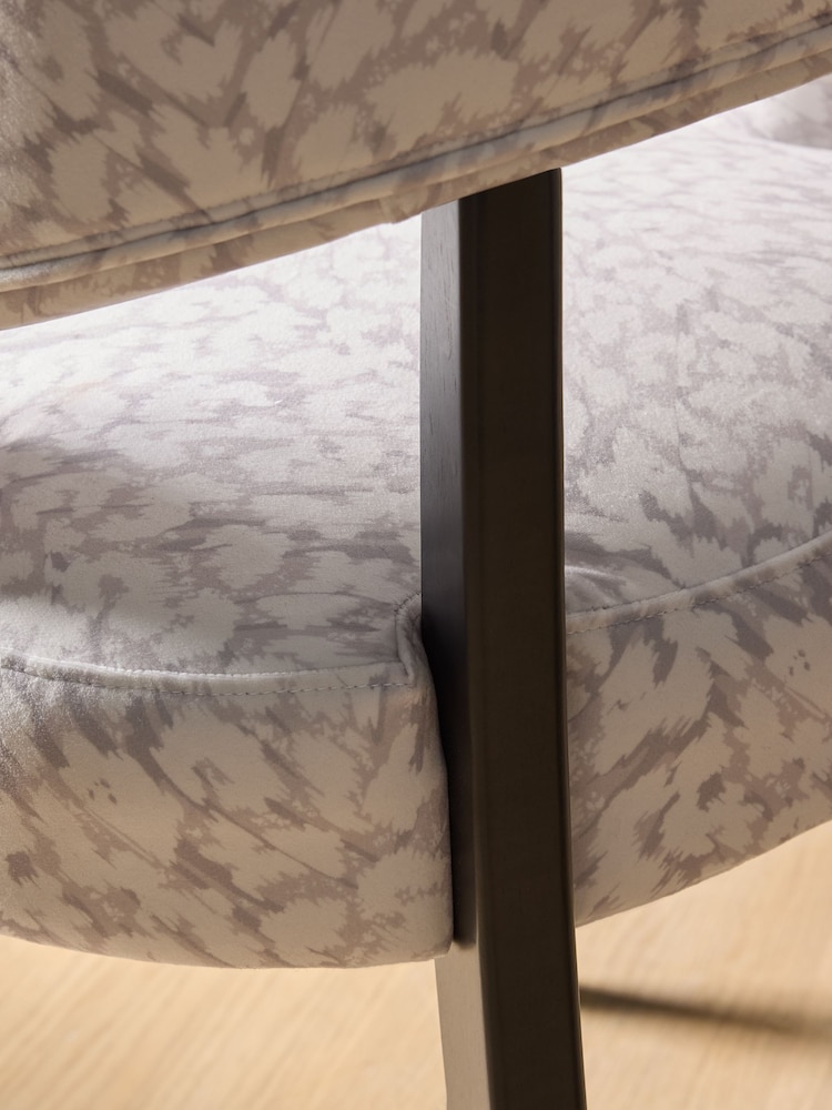 Clarke and Clarke Set of 2 Pokot Stone Remi Arm Dining Chairs - Image 2 of 7