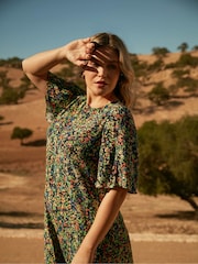 Live Unlimited Black Curve Floral Flutter Sleeve Midaxi T-Shirt Dress - Image 2 of 6
