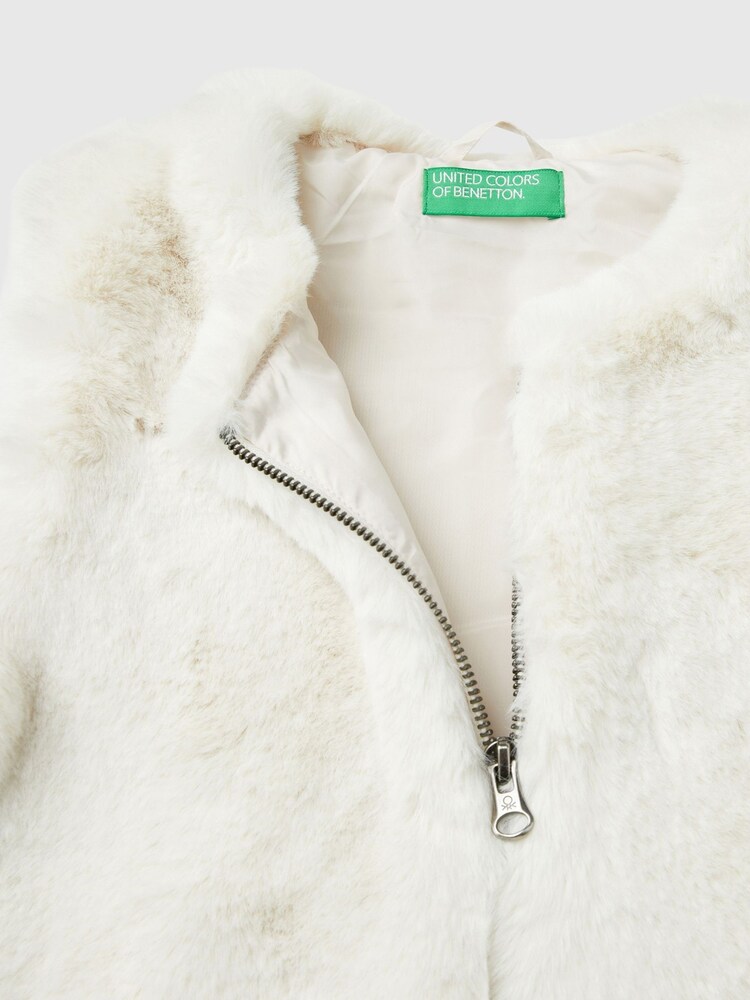 Benetton Cream Soft Faux Fur Gilet With Zip Closure - Image 3 of 3