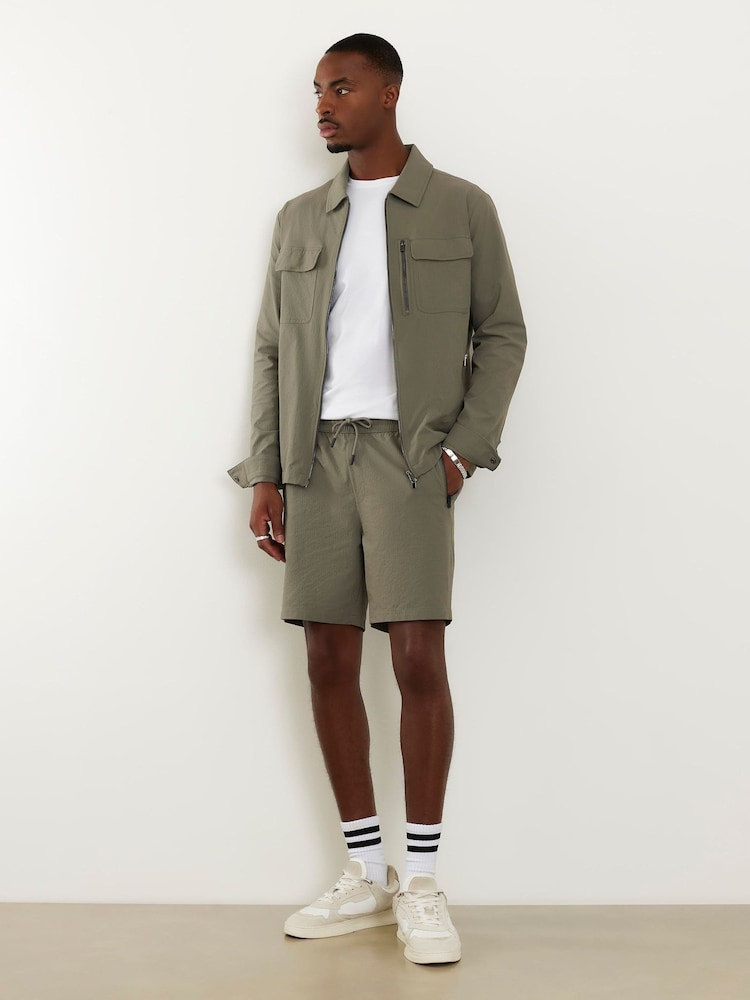River Island Green Skinny Fit Ripstop Shorts - Image 1 of 4 River Island Green Skinny Fit Ripstop Shorts - Image 1 of 4