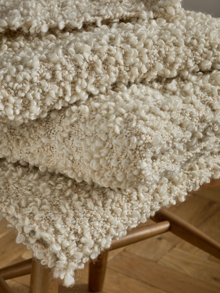Ivory Cosy Texture Throw - Image 3 of 5