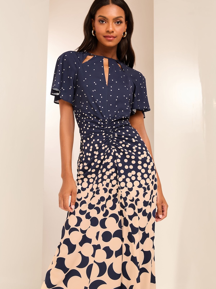 Marineblau - Lipsy Asymmetrisches Midi kleid mit geraffter Vorderseite und Schlüssellochausschnitt - Bild 4 von 4 Marineblau - Lipsy Asymmetrisches Midi kleid mit geraffter Vorderseite und Schlüssellochausschnitt - Bild 4 von 4
