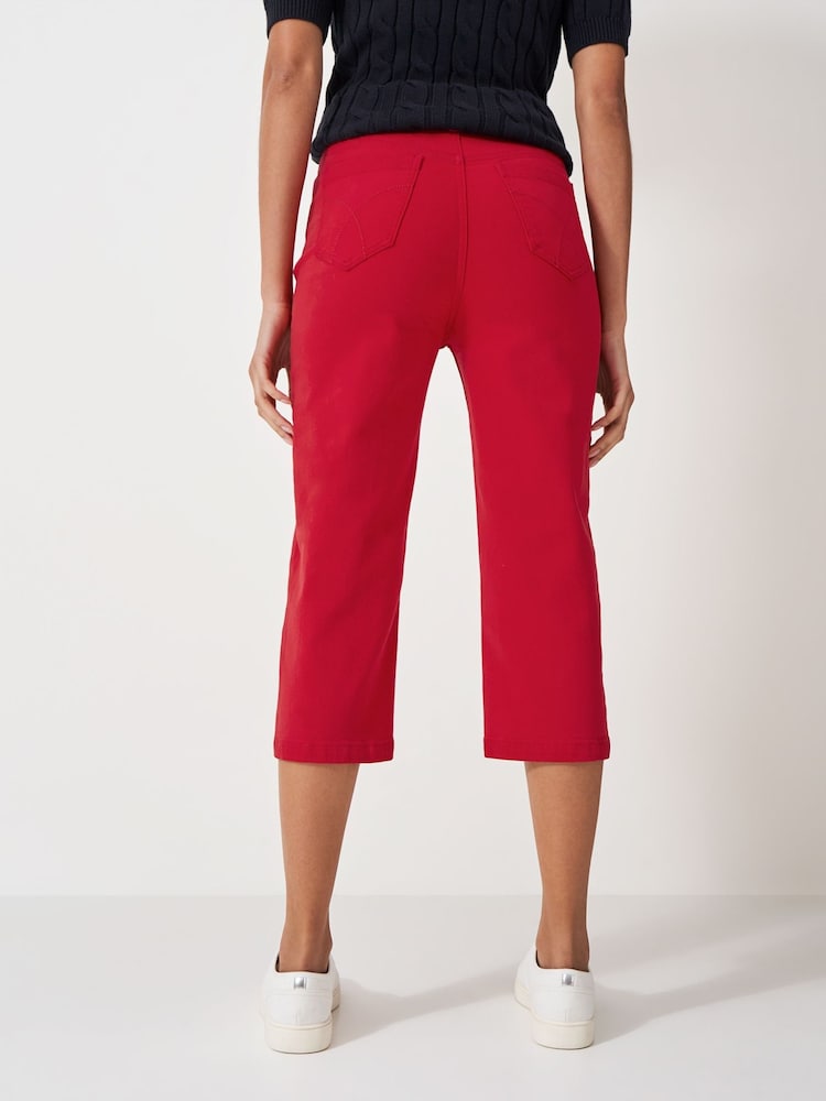 Rot - Crew Clothing Company Mia Cropped Jeans - Bild 2 von 4 Rot - Crew Clothing Company Mia Cropped Jeans - Bild 2 von 4