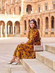ذهبي - Jones Bootmaker Zaria Slingback Heels - صورة 2 من 8
