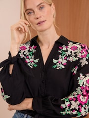 V&A | Love & Roses Broderie Lenjerie de pat Cu nasturi Camasa - Imaginea 2 din 4
