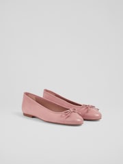 Розовый - LK Bennett Leather And Patent Kara Toe Cap Ballerinas - Image 2 of 4