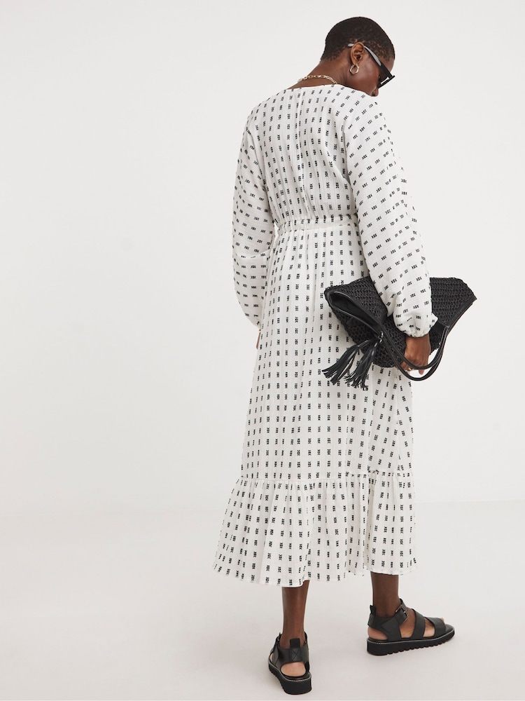 JD Williams White Contrast Dobby Balloon Sleeve 100% Cotton Maxi Dress - Image 2 of 4