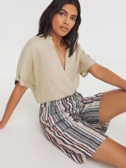 JD Williams Pink Linen Mix Knee Length Shorts - Image 2 of 4