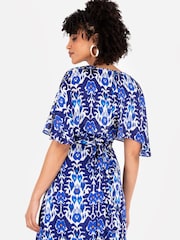Lovedrobe – Midaxi-Kleid mit Cape-Ärmeln, Rüschen und Wickelsaum - Bild 5 von 5