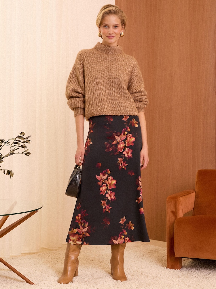 Love & Roses Black Floral Satin Bias Cut Midaxi Skirt - Image 4 of 4