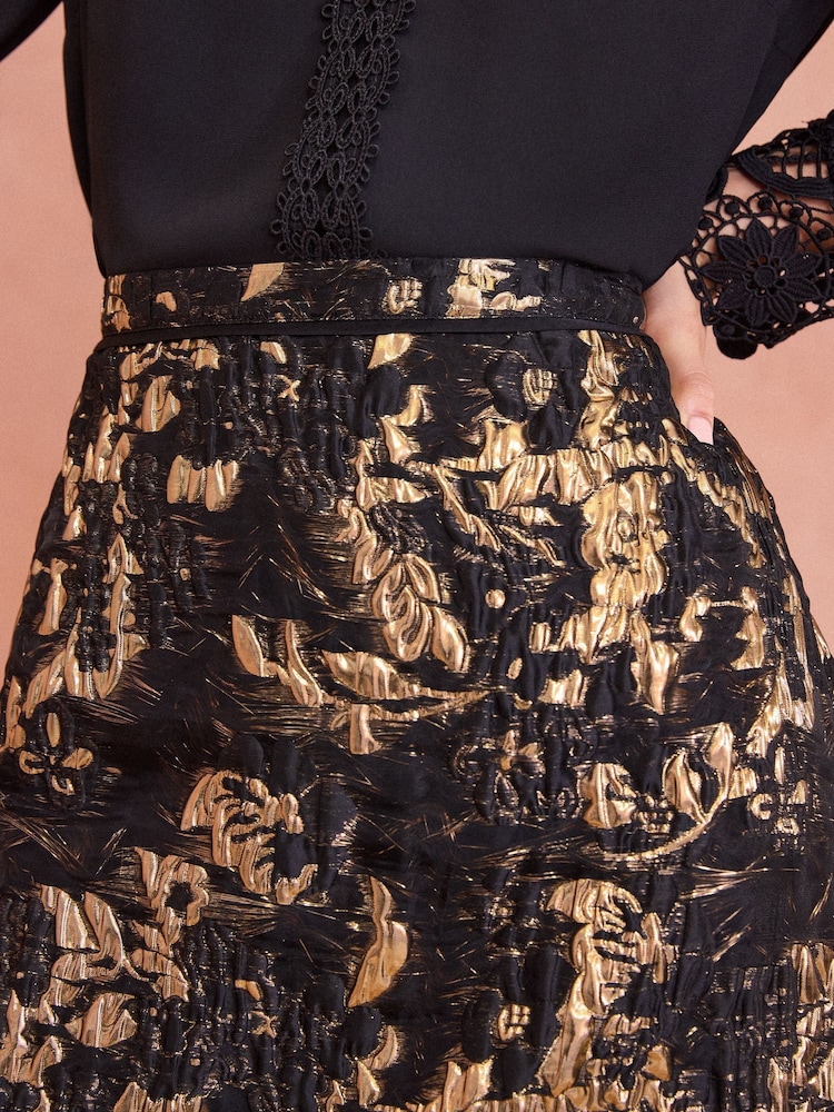 Love & Roses Gold Feather Jacquard Mini Skirt - Image 3 of 4