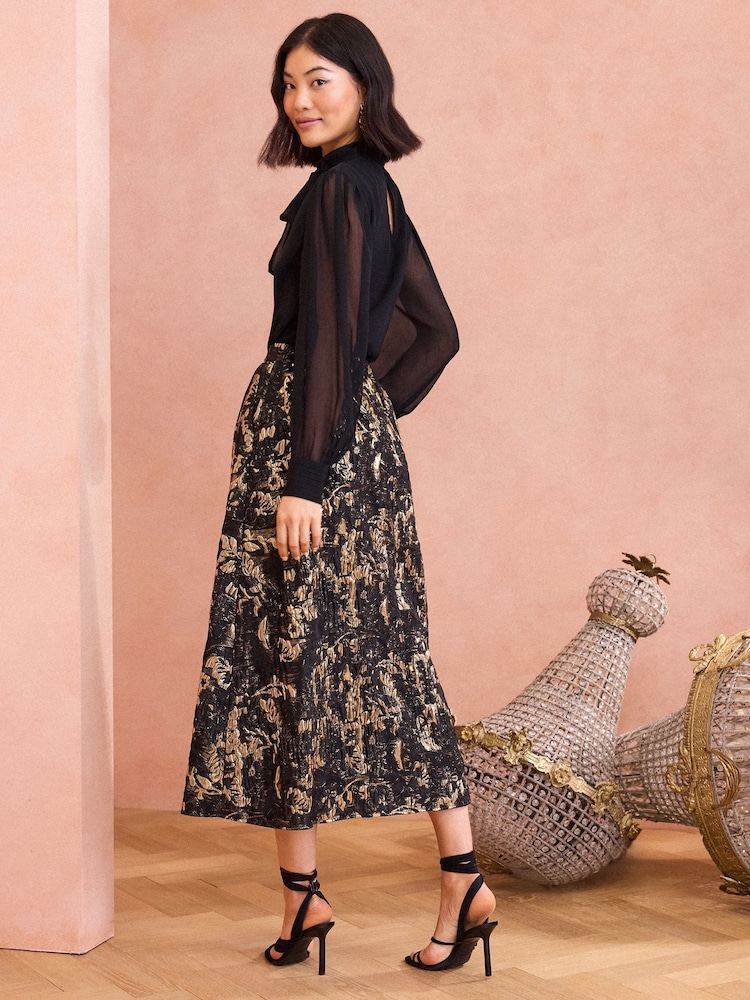 Love & Roses Gold Feather Jacquard Midi Skirt - Image 4 of 4