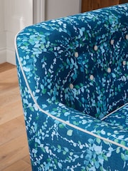 Nina Campbell Indigo Blue Midnight Leaves Walton Small 2 Seater Sofa - Image 3 of 7