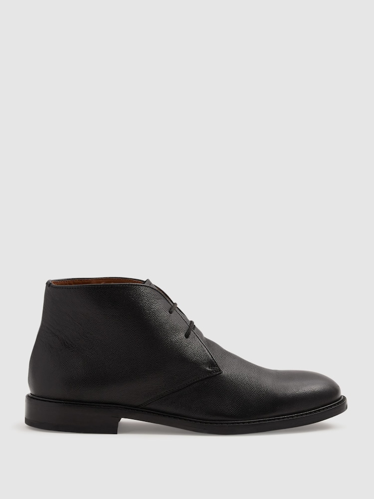 Reiss Black Cooper Grained Leather Chukka Boots - Image 1 of 6