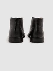 Reiss Black Cooper Grained Leather Chukka Boots - Image 4 of 6