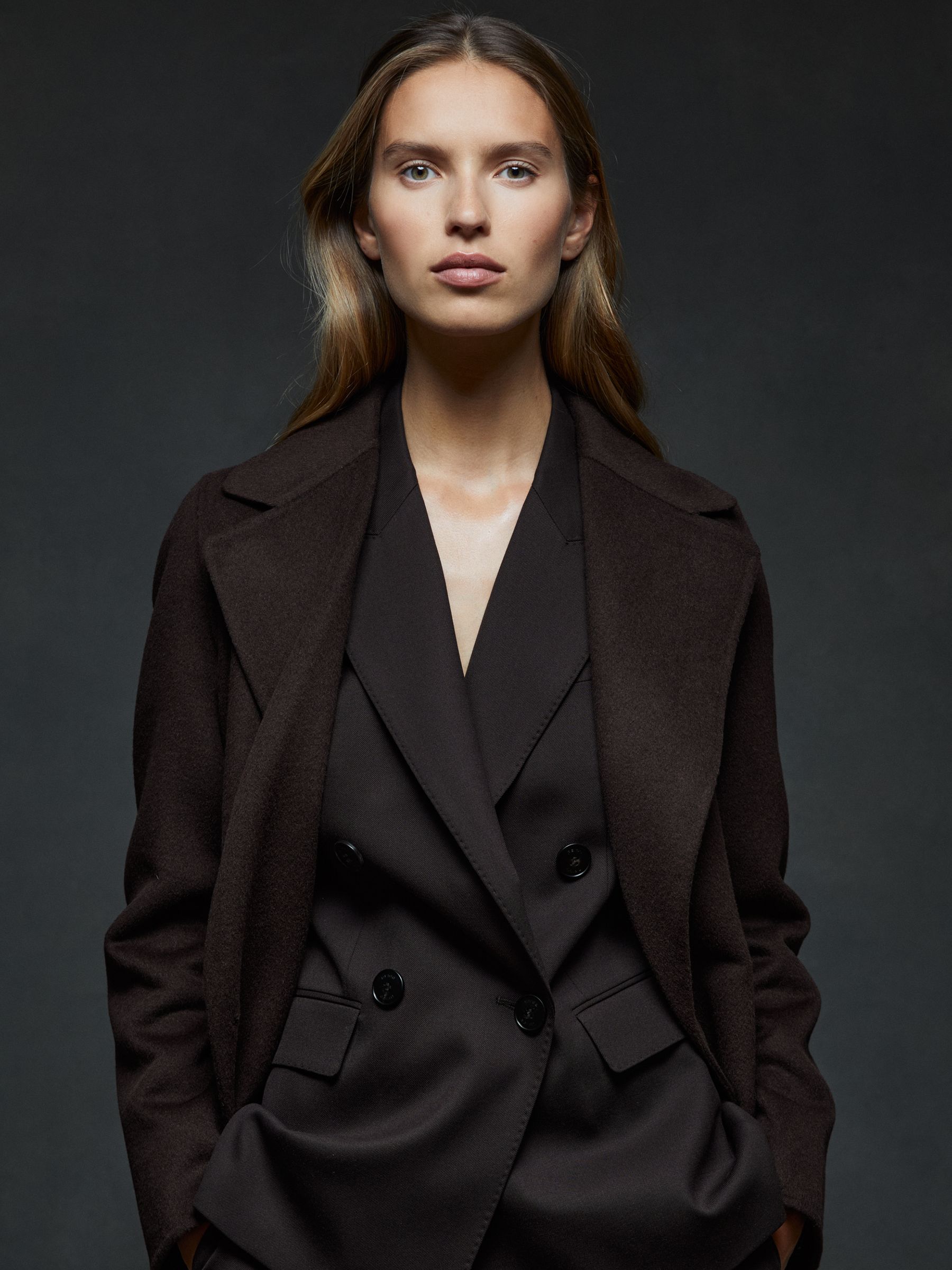 【関税&送料込】The Row Cosima Double-Breasted Wool And Silk THE ROW Cosima Oversized Double-Breasted Wool And Silk-Blend