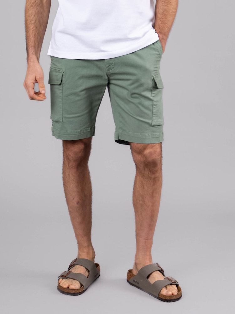 Lakeland Clothing Green Lance 100% Cotton Utility Shorts - Image 2 of 4