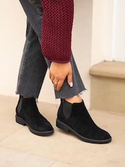 Linzi Black Suede Karina Chelsea Boots With Stretch Side Panel - Image 2 of 6