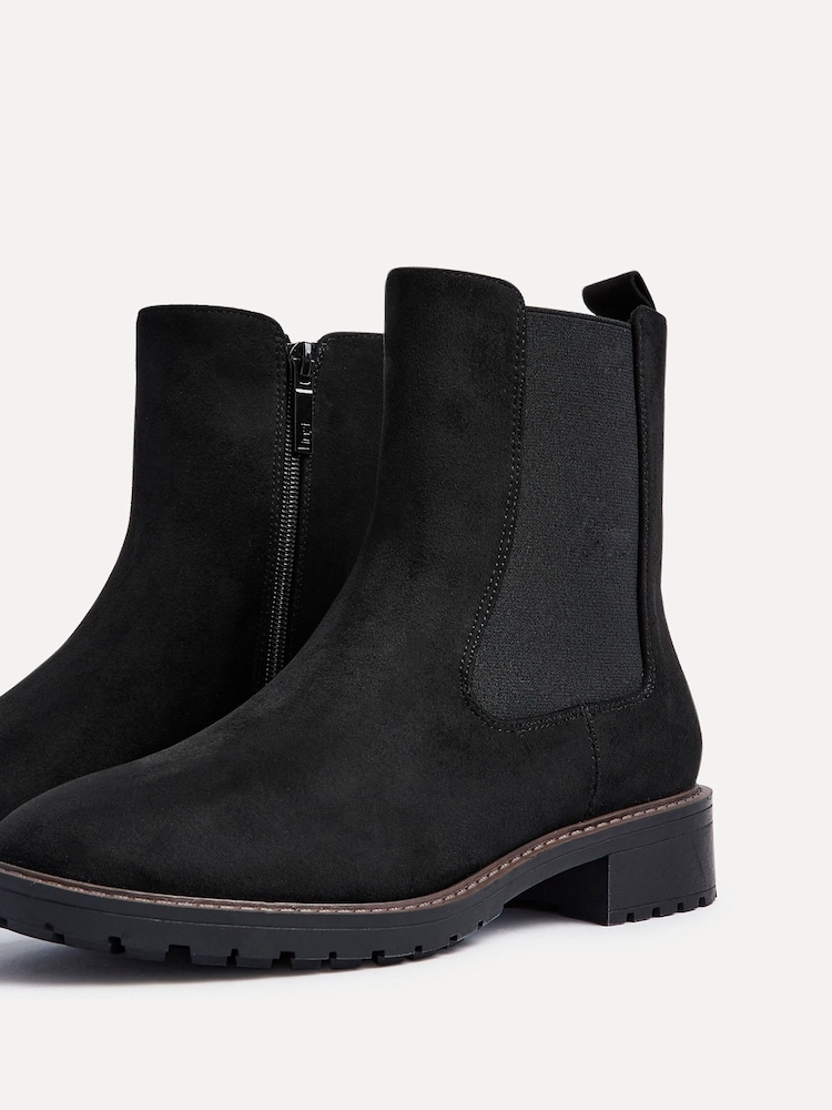 Black - Linzi Dalston Chelsea Boots With Stretch Panel - Image 5 of 5 Black - Linzi Dalston Chelsea Boots With Stretch Panel - Image 5 of 5