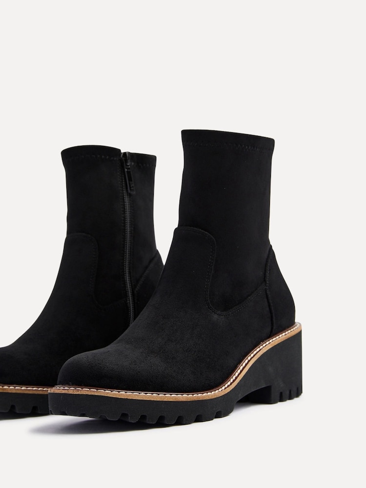 Linzi Black Trish Wedged Heel Ankle Boots - Image 5 of 5