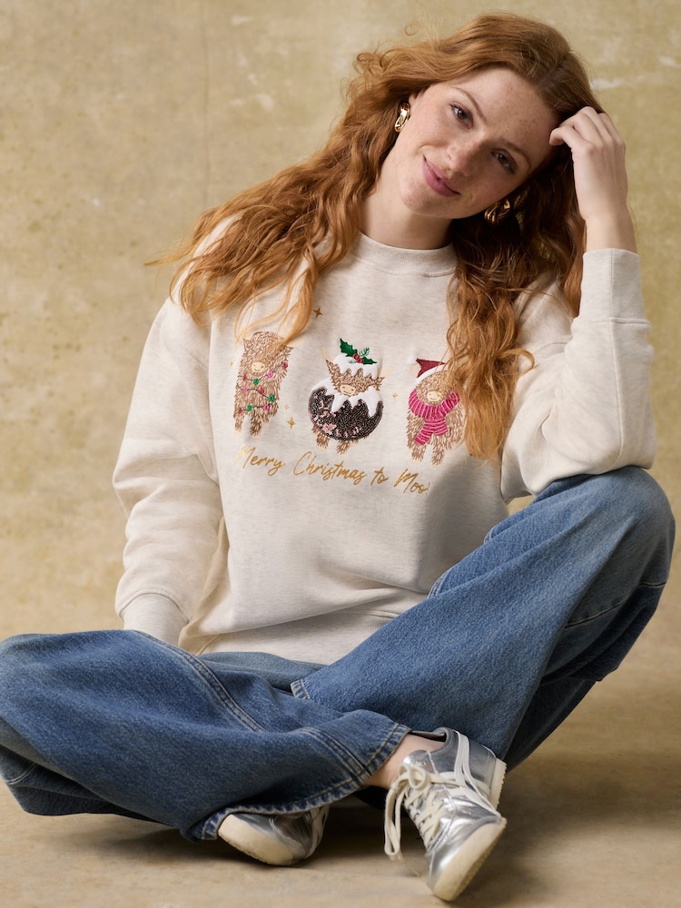 Oatmeal Mal - Hamish the Highland Cow – weihnachtliches Sweatshirt mit lustiger, festlicher Grafik auf der Vorderseite - Bild 2 von 5 Oatmeal Mal - Hamish the Highland Cow – weihnachtliches Sweatshirt mit lustiger, festlicher Grafik auf der Vorderseite - Bild 2 von 5