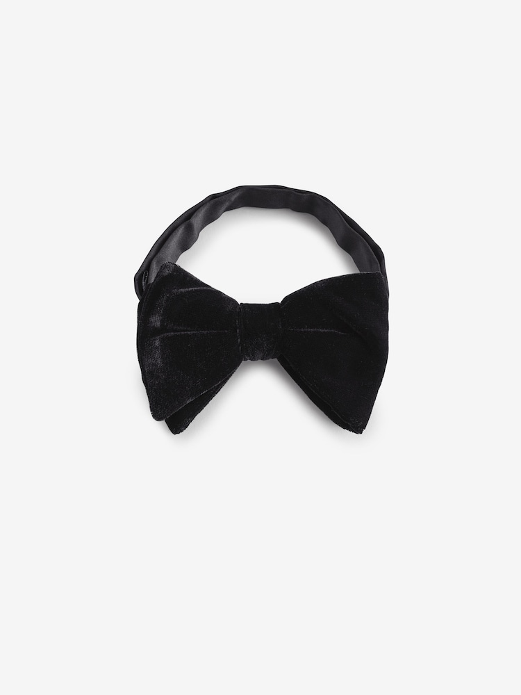 Black Velvet/Polka Dot Bow Tie And Pocket Square Set - Image 4 of 4