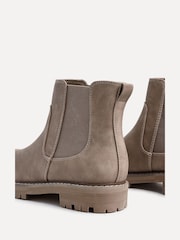 Linzi Porter Nubuck Chelsea Boots - Imagen 5 de 5