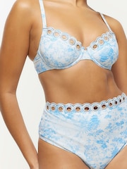 River Island White High Waisted Floral Bikini Briefs - Image 4 of 5