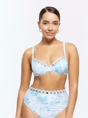 River Island White Floral Scallop Balconette Bikini Top - Image 1 of 5