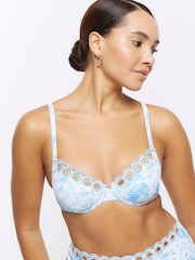 River Island White Floral Scallop Balconette Bikini Top - Image 4 of 5