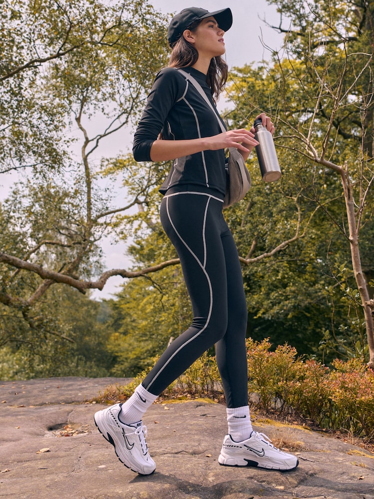 Black Elements Thermalite Base Layer Top - Image 2 of 7